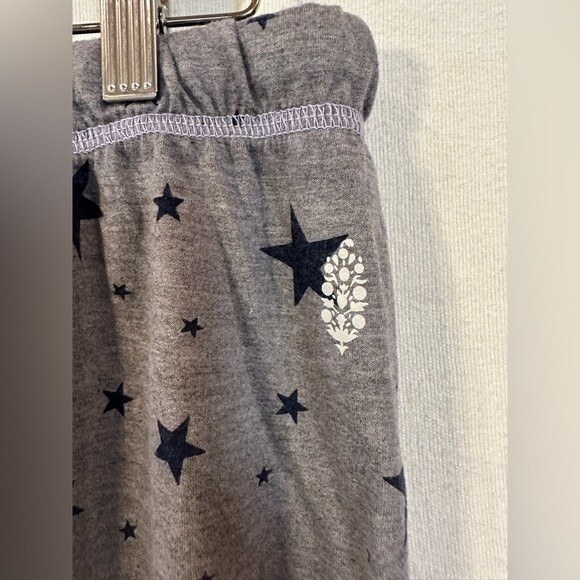 NWT Free People FP Movement Revolve Star Print Joggers Loungewear Size L - Picture 4 of 8